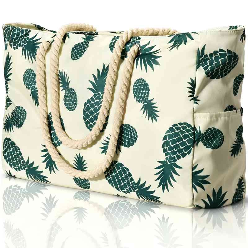 Green Pineapple pattern Beach Bag