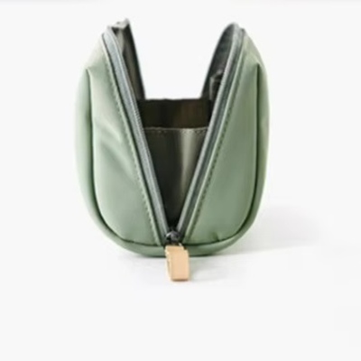 Custom Internal structure side makeup bag